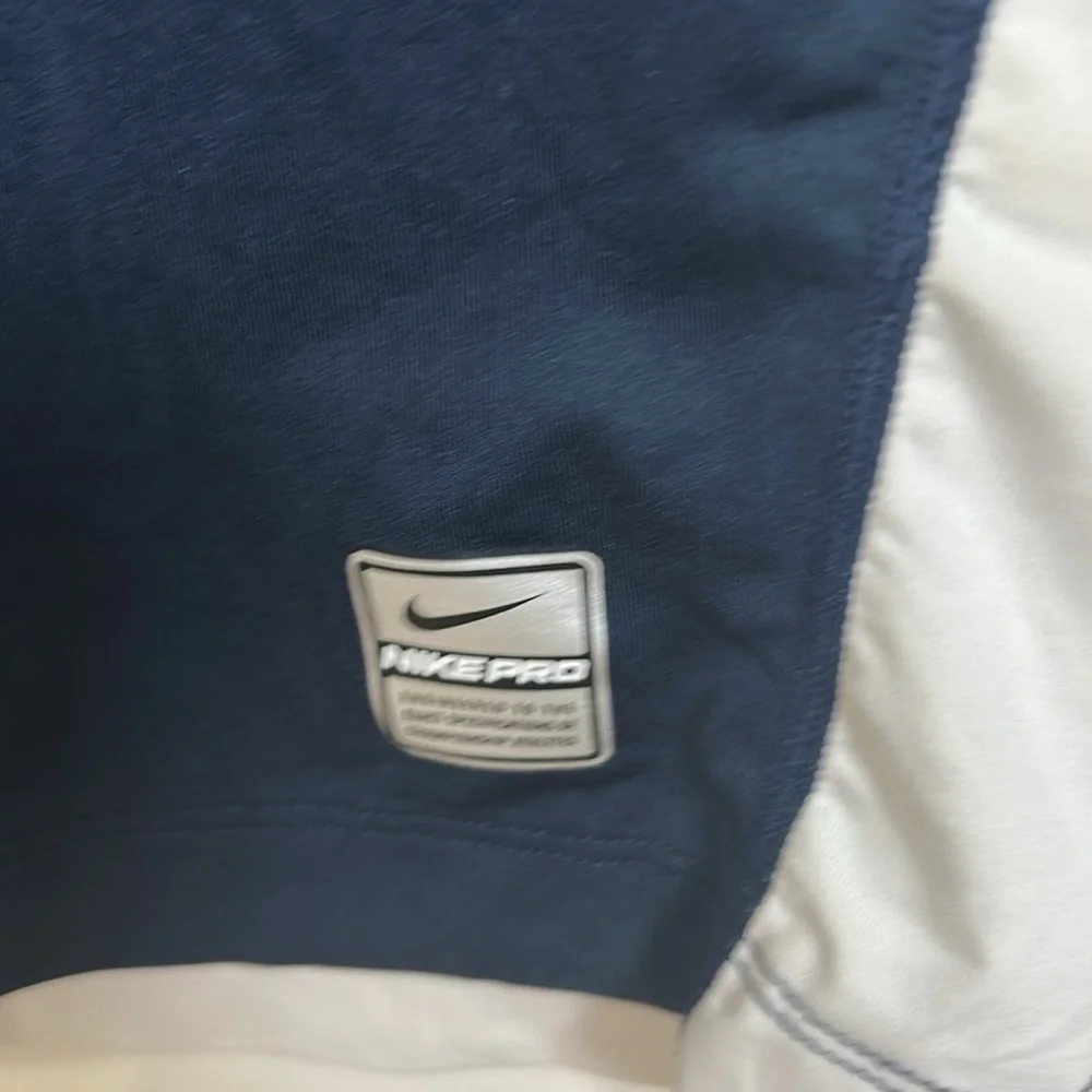 Nike Pro Long Sleeve Shirt size large Navy blue and White athletic workout shirt